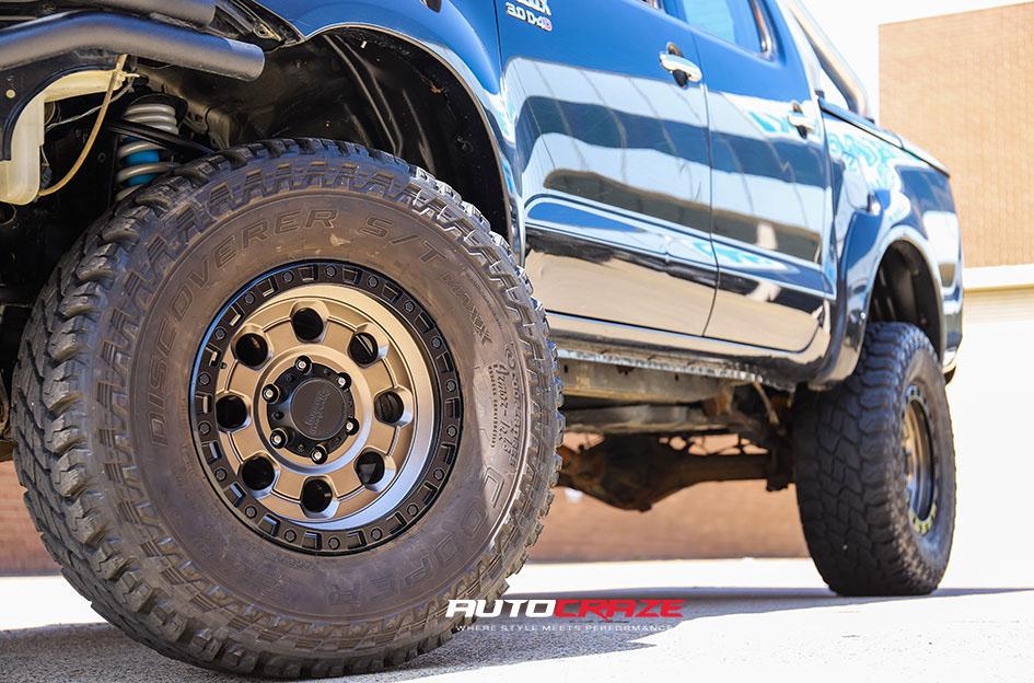 TOYOTA HILUX N70 4WD ATX AX201 CAST IRON BLACK